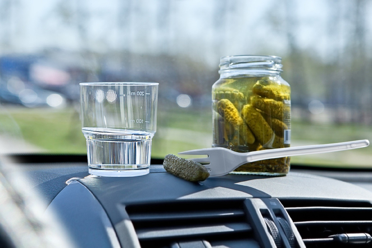 Источник: https://astrakhanfm.ru/proisshestvija/65868-astrahanka-sela-za-rul-vypiv-polbutylki-vodki.html