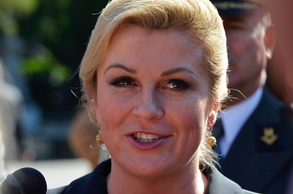 Президент хорватии колинда грабар китарович в купальнике в молодости