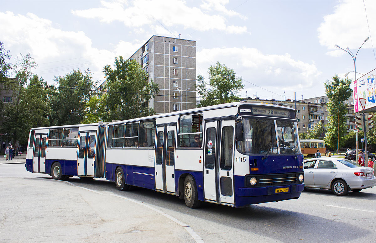 Автобус "Икарус-283.10", Екатеринбург, фото Иван Ревенков (источник фото https://fotobus.msk.ru/)