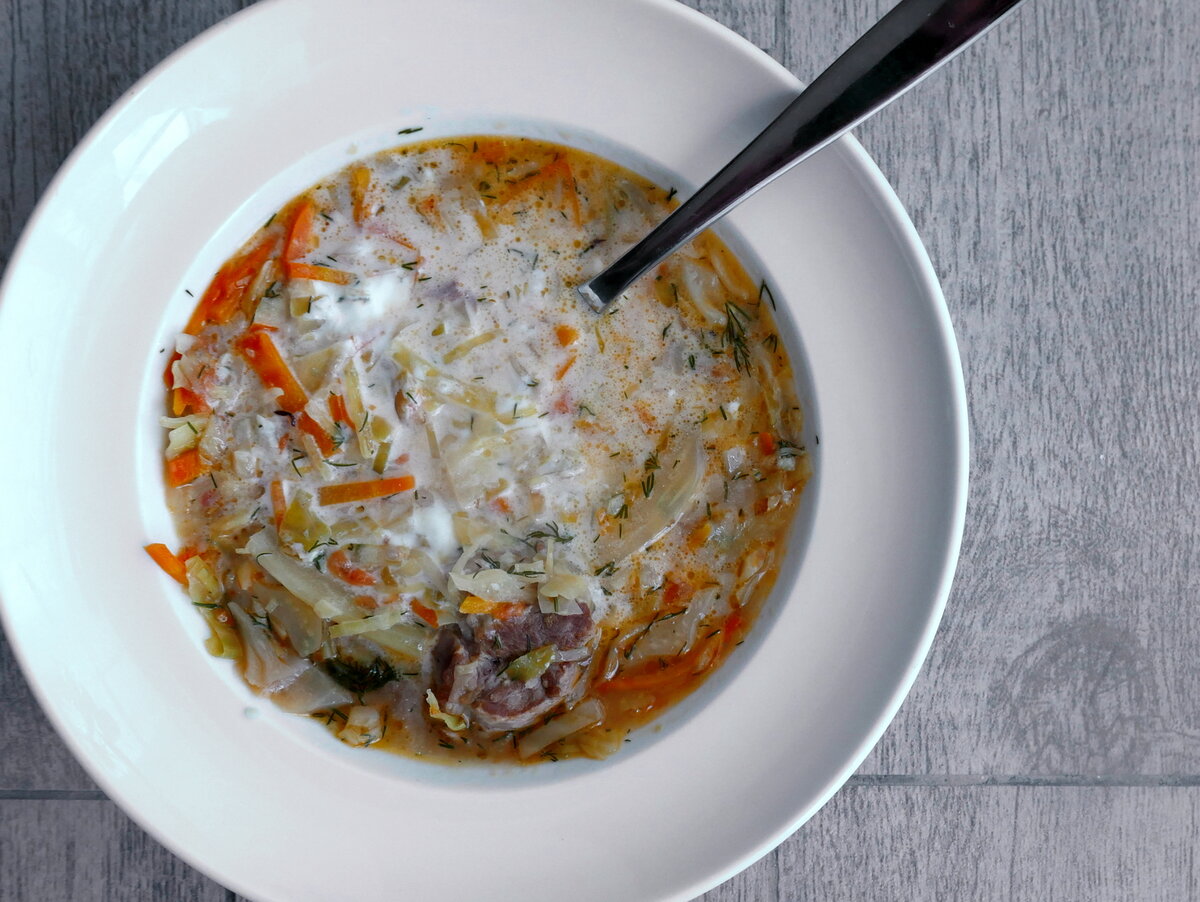 Со сметаной – вкуснее. 