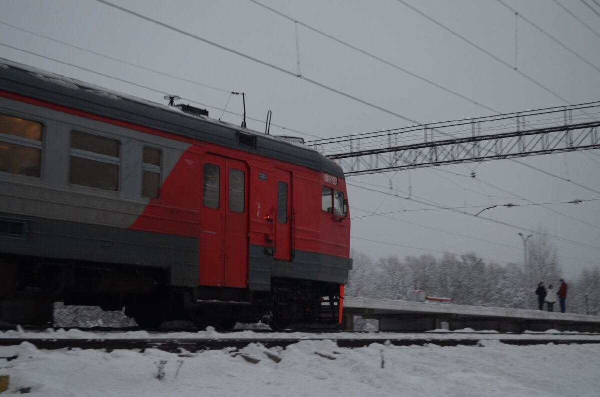 Станция Торфопродукт на фоне зимнего леса, 12.12.2021 | Железнодорожье и  его окрестности | Дзен