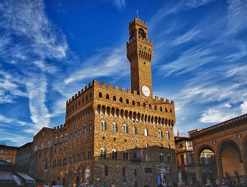 http://www.facade-project.ru/images/cms/thumbs/3762bf2dd055bddff3d7e94482c396e8efd4453e/palazzo-vecchio-1_500_auto_jpg.jpg