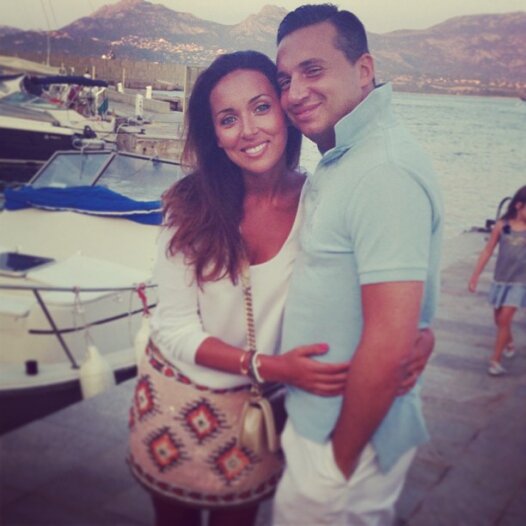 Певица с мужем