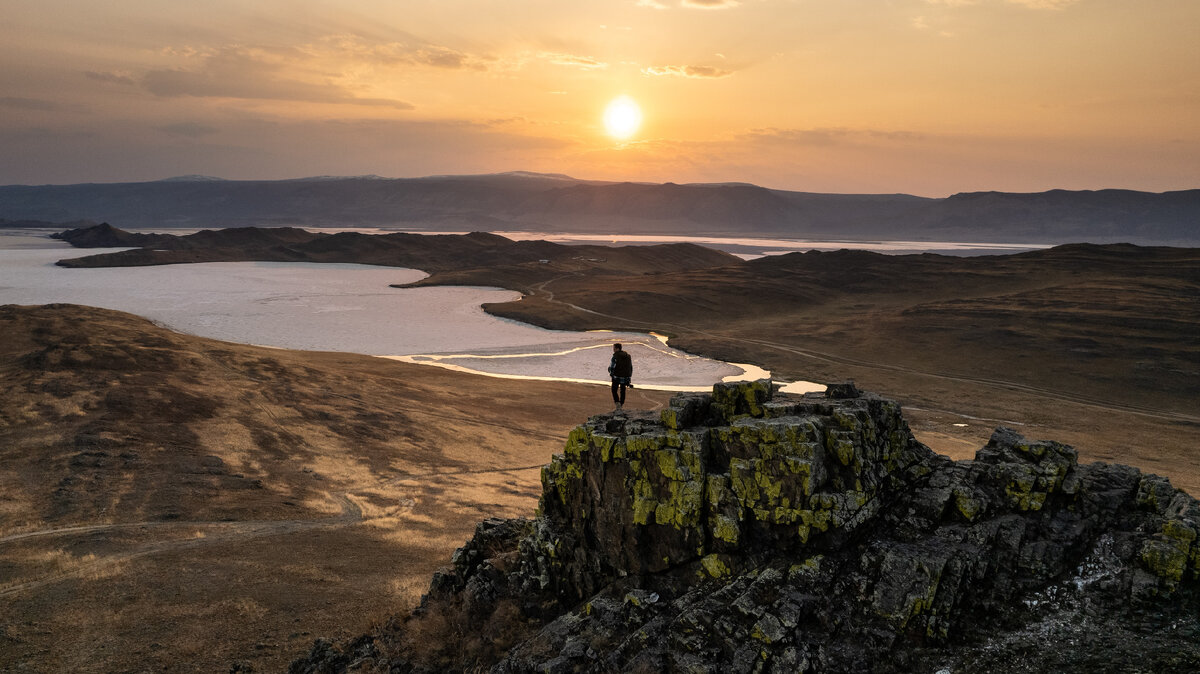 Фото с бесплатного фотоистока https://unsplash.com, автор Evgeny Ozerov