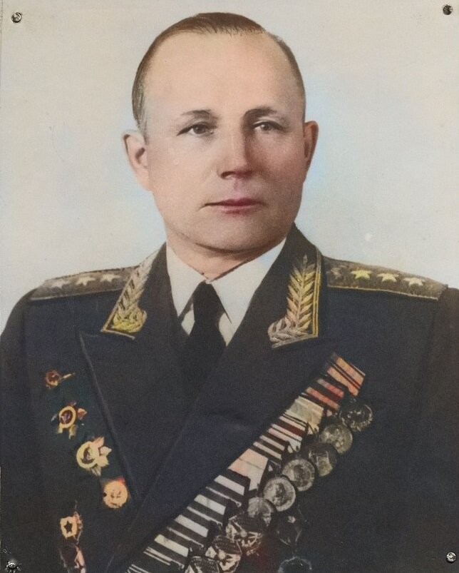 1965 год. Павел Кулешов - начальник Главного ракетно-артиллерийского управления Советской армии.