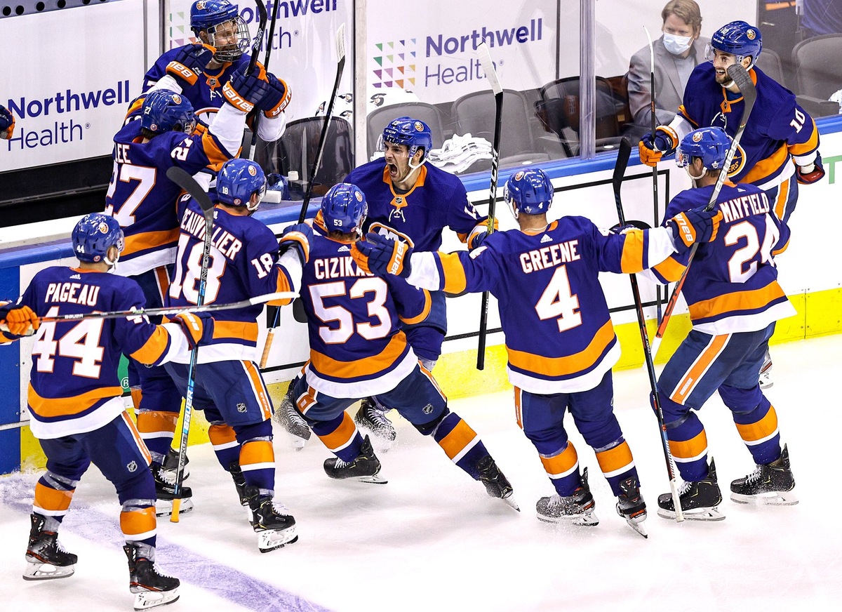 Фото:  Twitter x-new york islanders