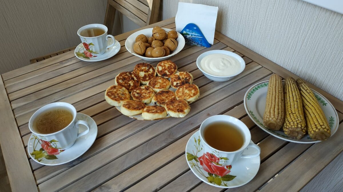 Вариант сервировки стола