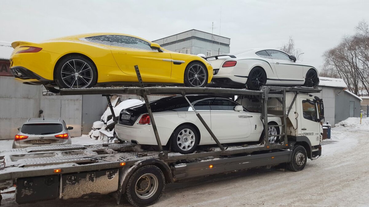 Миллионы долларов в кузове