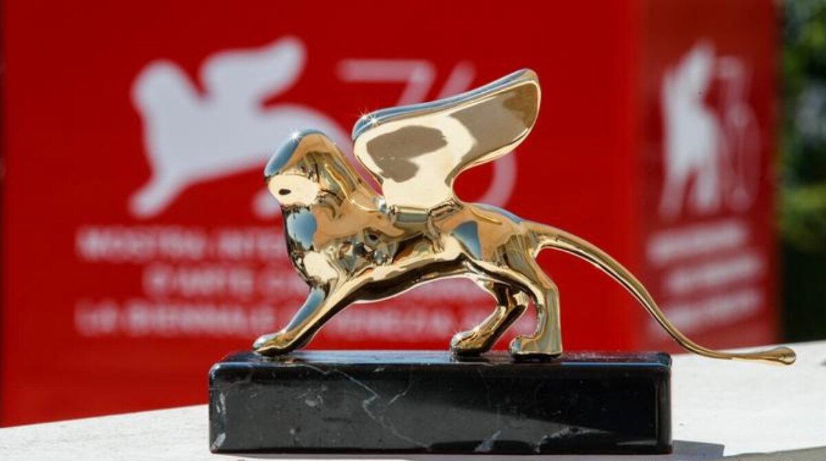 Золотой лев - главный приз Венецианского кинофестиваля