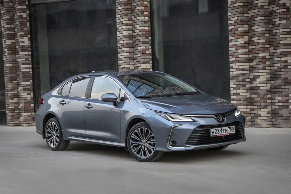 Toyota Corolla 2020 года