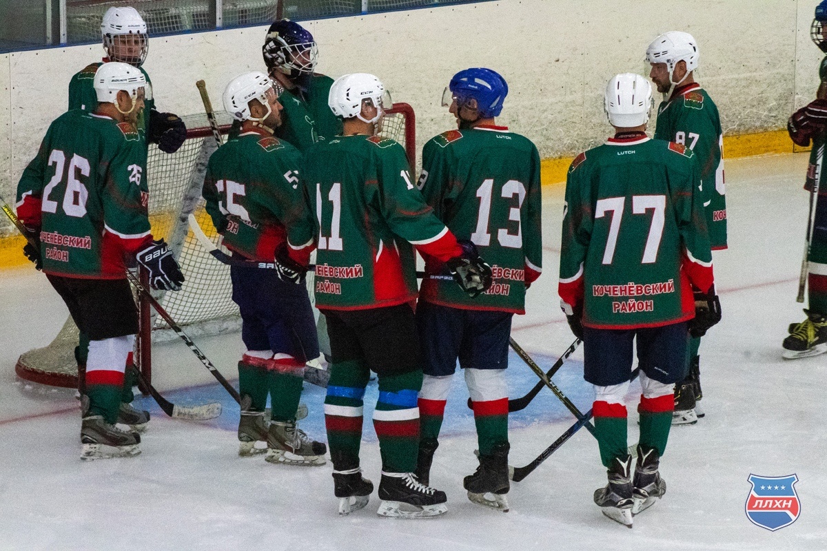 Долгожданный любительский хоккей наконец-таки вернулся в город Новосибирск. Лига Любительского Хоккея Новосибирска в этом году сменила структуру чемпионата, это позволило расширить просторы лиги.