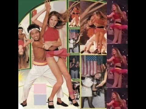 Чико и Роберта, снявшиеся в видеоклипе Kaoma - Lambada