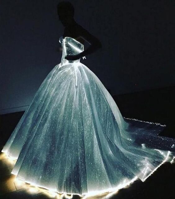 Листайте влево)