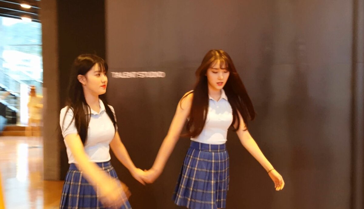 Мемберы Pristin. / фото автора