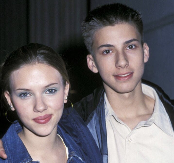 Скарлет и Хантер 