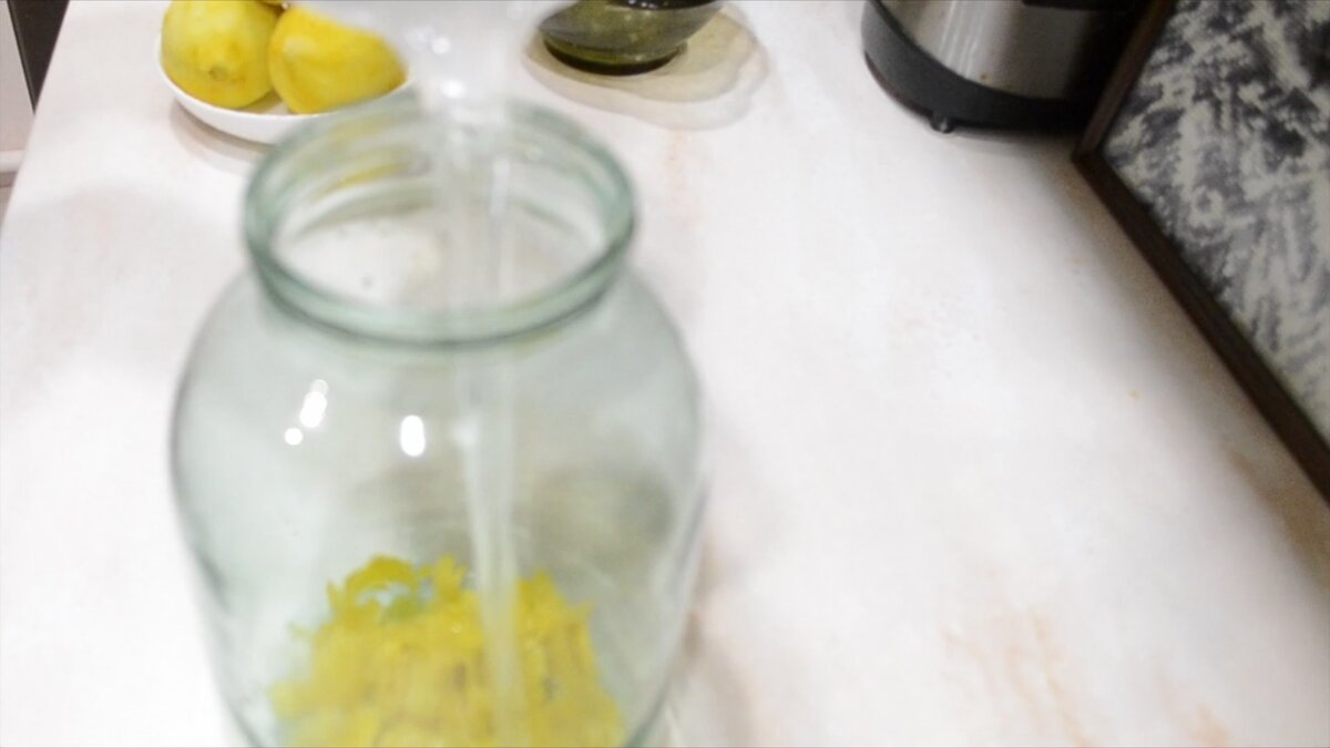 Домашний Лимончелло (Limoncello) на самогоне. | Коллекция рецептов от Милки  | Дзен