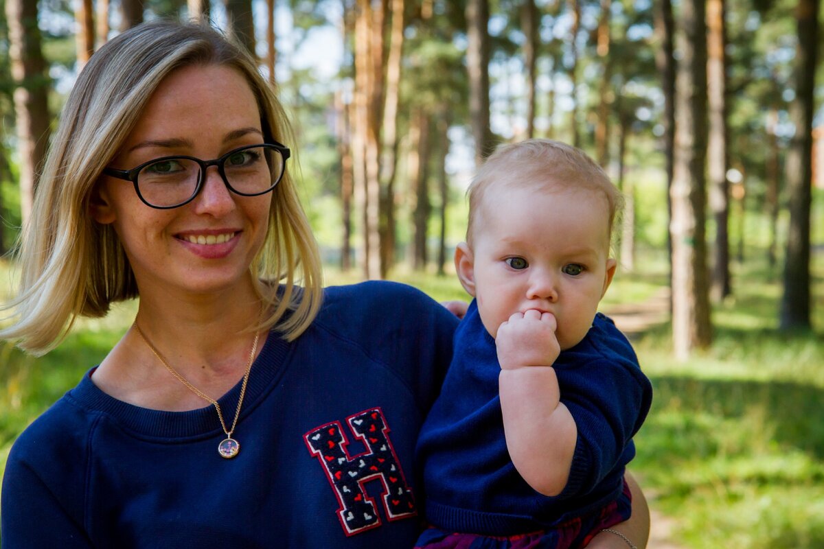 Наша младшая Царевна Несмеяна ждет ваших лайков)