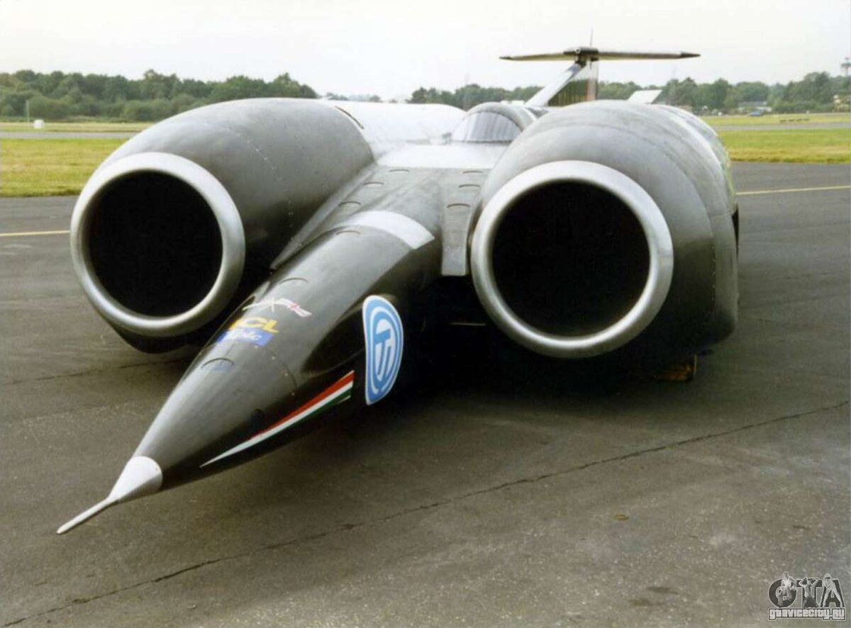 Thrust SSC машина