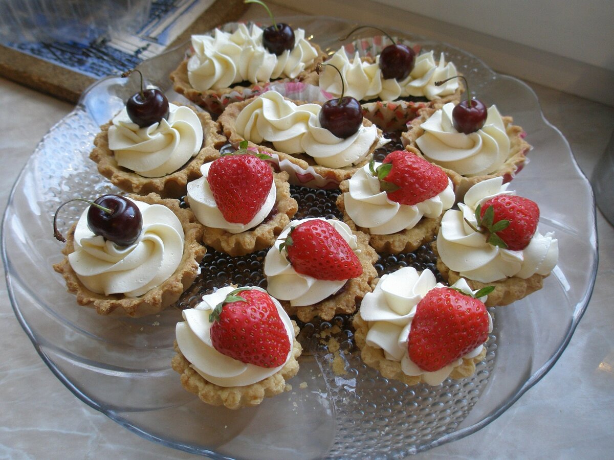 Такие пирожные не останутся не замеченными