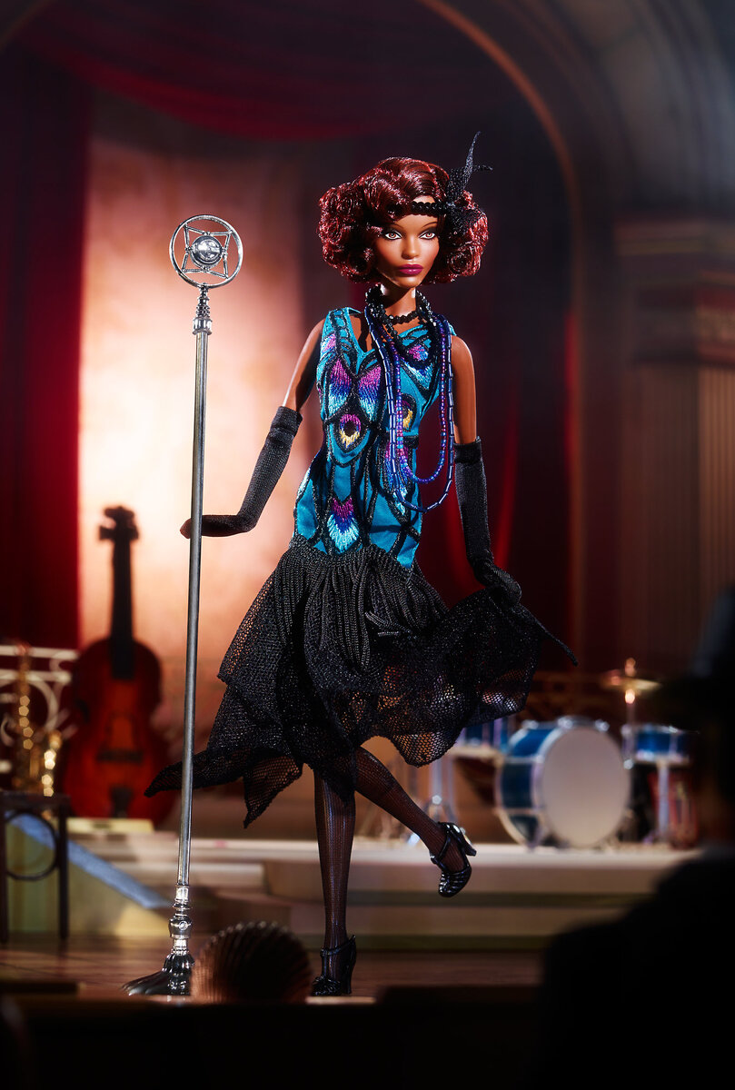 Официальное промо Клодетт Гордон (источник Яндекс-картинки)