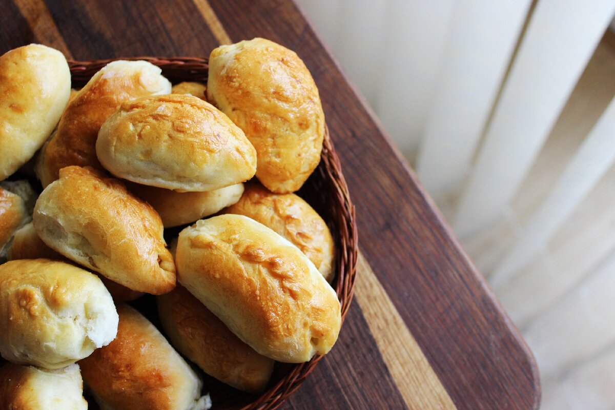 Чем смазать пирожки, чтобы они получились румяными Food, Hot dog buns, Bun