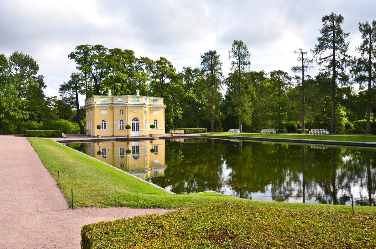 Верхняя ванна у Зеркального пруда