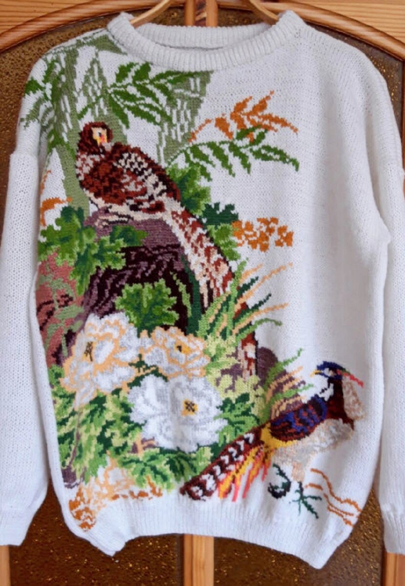 Свитер в технике интарсия. Автор Indra Dzene