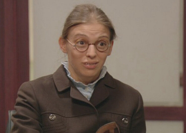 Катя в 1 серии