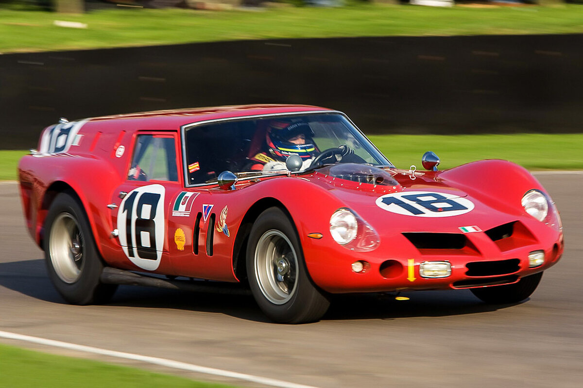    «Хлебный фургон» 250 GT Breadvan от Джотто Бицзаррини бросил вызов 250 GTO из Маранелло