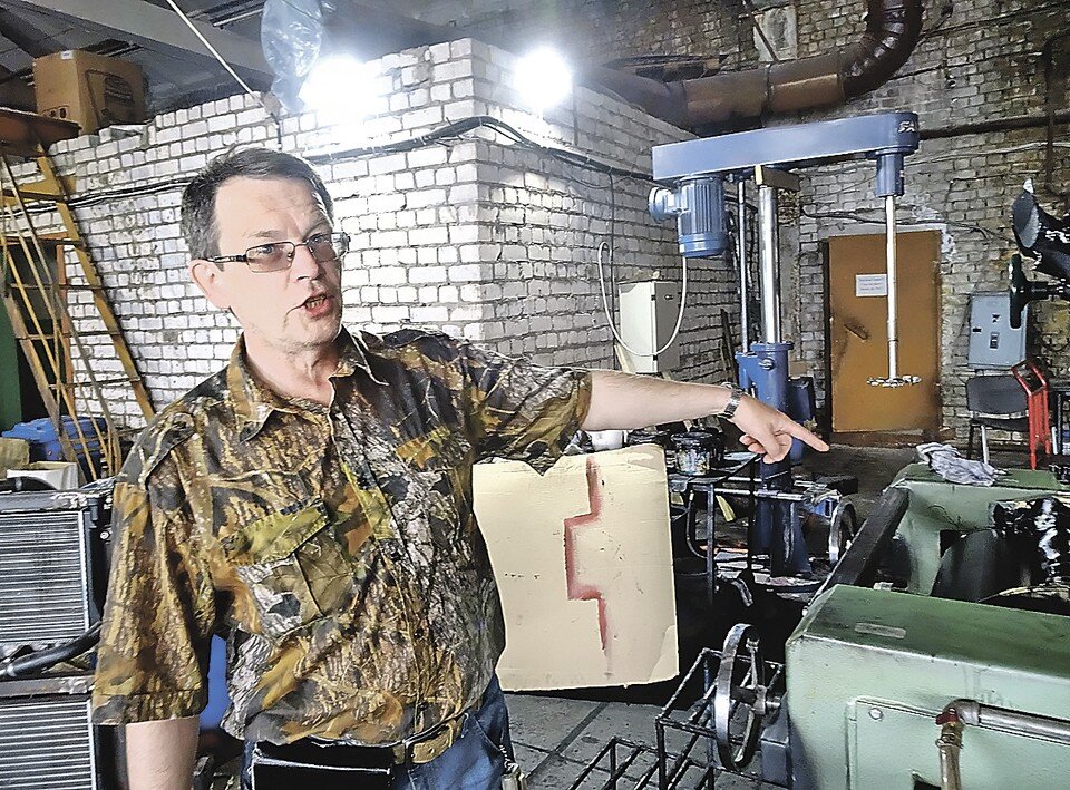     Несмотря на все происки капиталистов, Михаил Кривошеин не выдал иноземцам тайну отечественной краски. Николай ВАРСЕГОВ