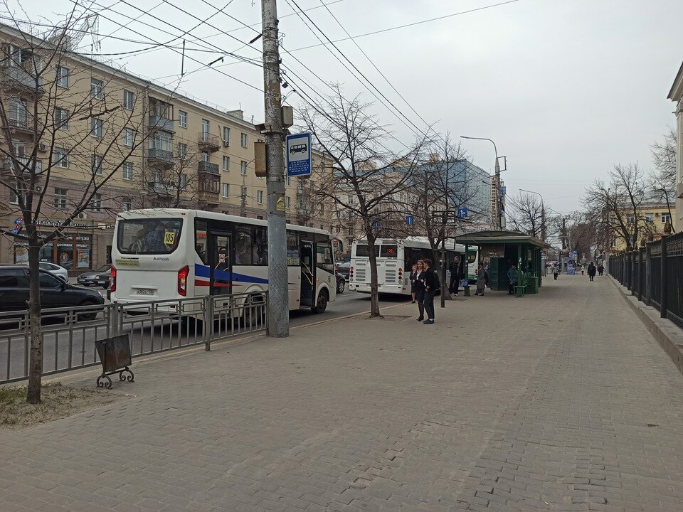     В Воронеже для нужд частичной мобилизации выделили около 30 городских автобусов. Анна ГРЕБЕНКИНА