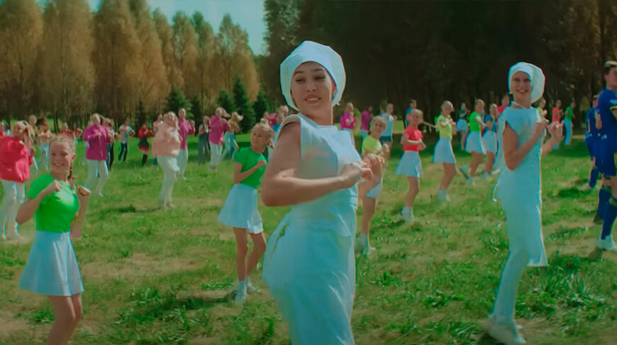 Танец память. Песня бульба дэнс. Бульба дэнс песня. Песня бульба дэнс. Бульба танец.