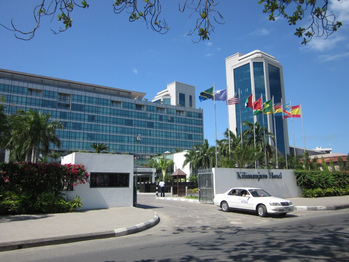 Отель "Килиманджаро"