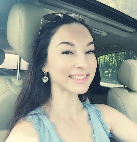 Мария Петровская — одна из самых первых героинь знаменитой телестройки. Обаятельная брюнетка сейчас готовится стать мамой, но при этом не хочет раскрывать пол будущего ребенка.