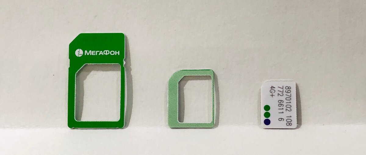 Стандартный размер SIM — крайний слева