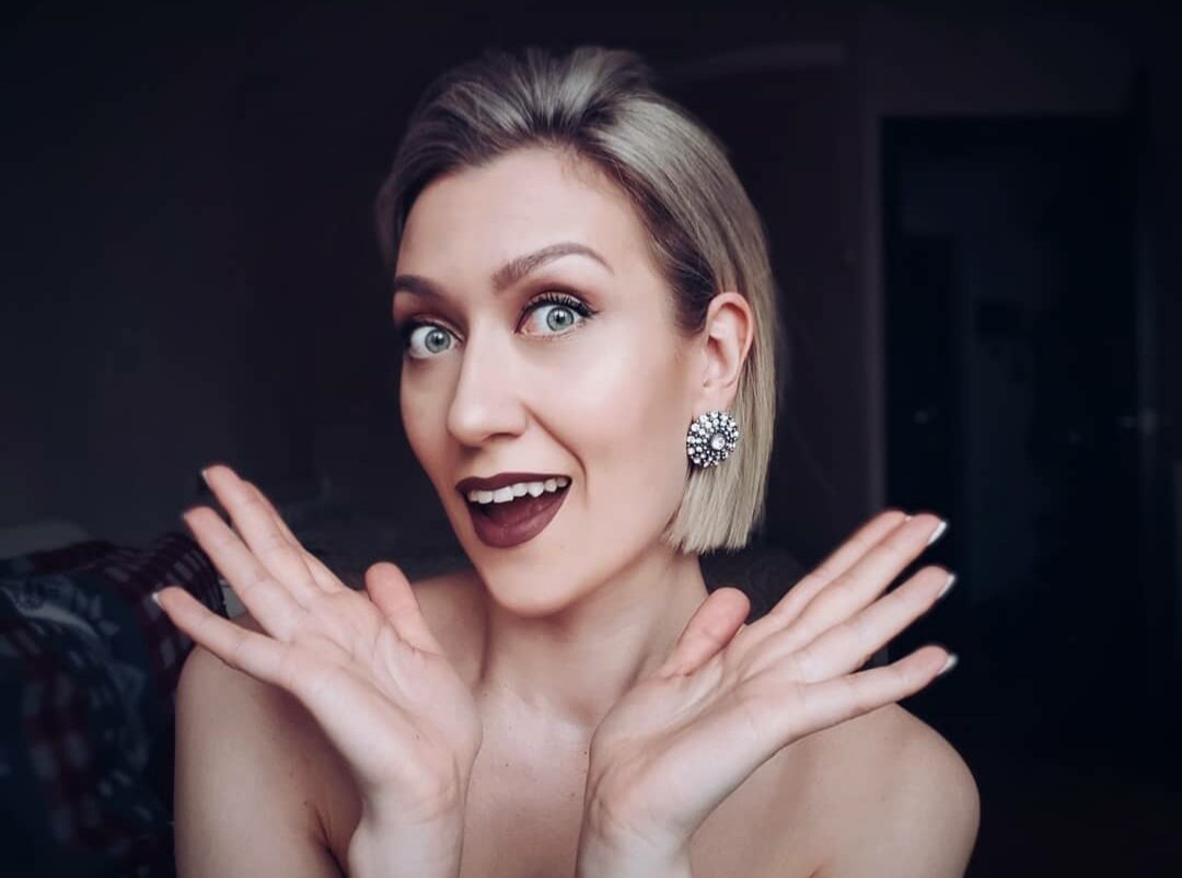 Иду на крайние меры, иллюстрирую статью обнаженкой.