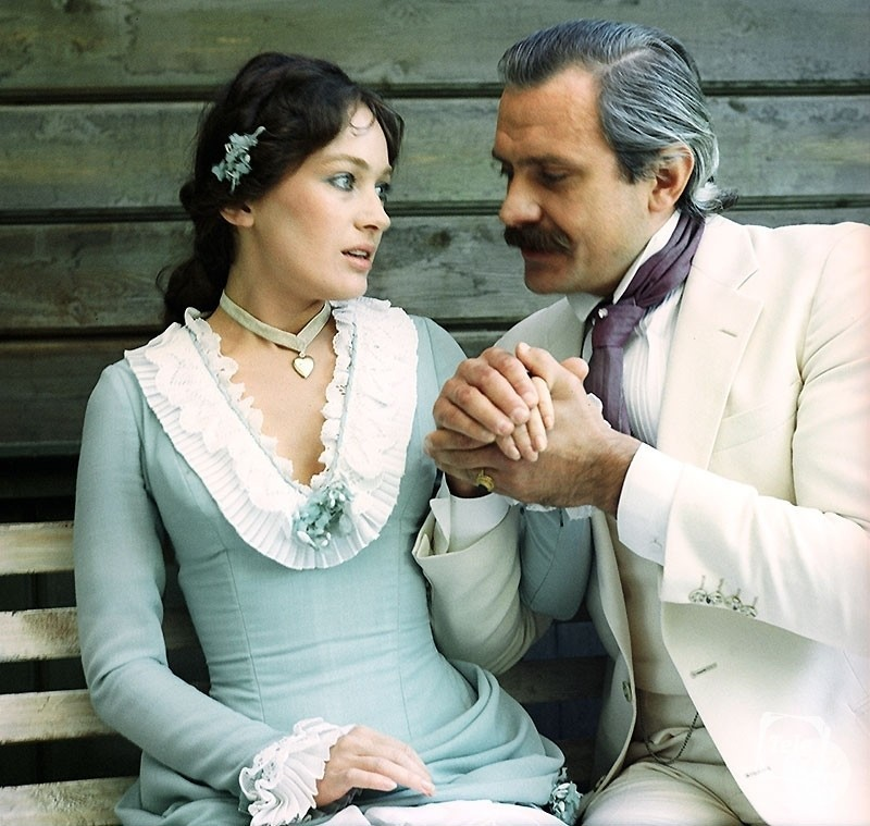 Жестокий романс. Кадр. С Яндекс.Картинках