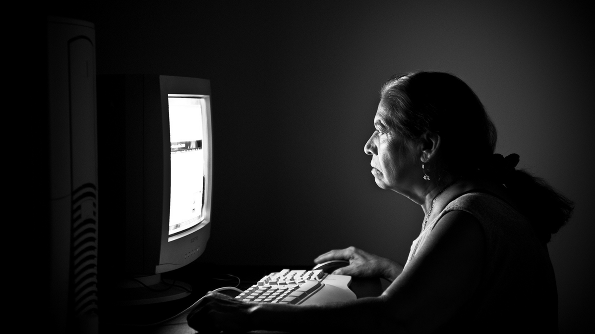 Кого винить за то, что коллекторы - асоциальные личности в большинстве своём? Их или их роидтелей? (Источник изображения: Яндекс.Картинки)