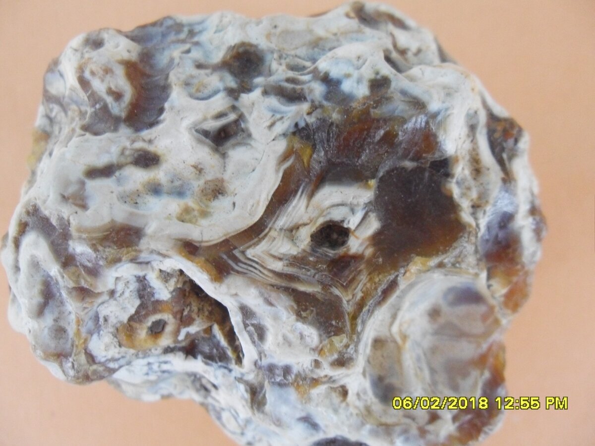 Синарский агат. Фото Л. Плотниковой