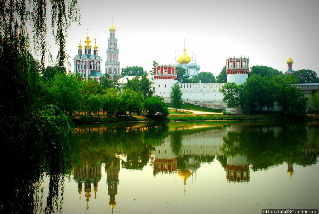 Новодевичий монастырь в Подмосковье