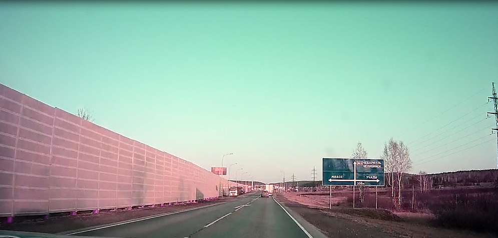 Когда едешь по М5 Урал, то поворот у Миасса направо