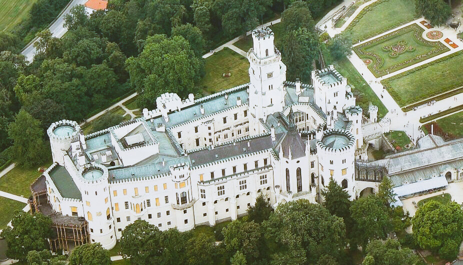 Замок Глубока над Влтавой