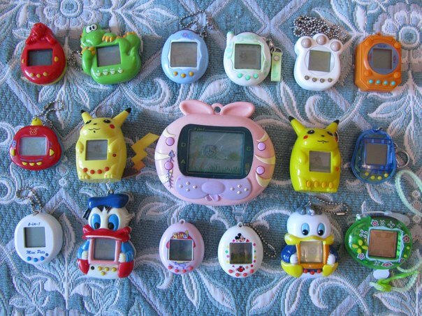 Тамагочи из 90-х. Источник фото яндекс картинки