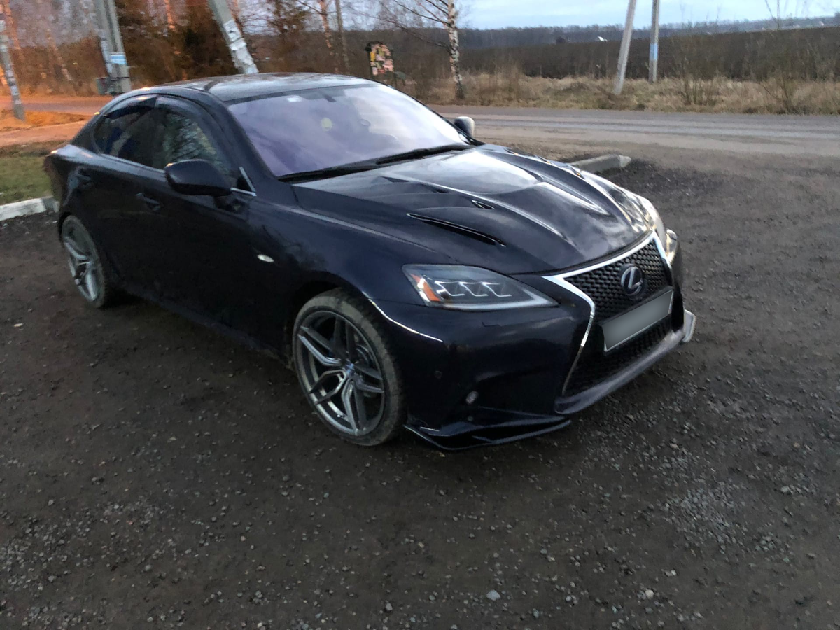 Влюбился с первой фотографии