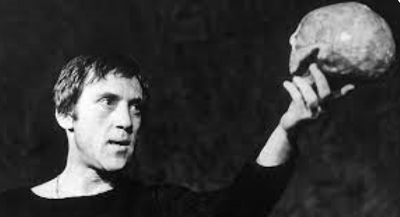 Высоцкий В. С. в роли Гамлета.