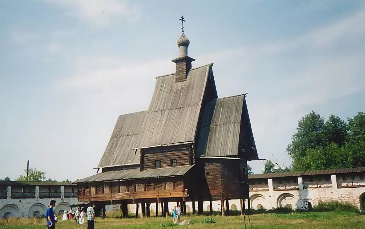 Деревянная Церковь в Костромской Слободе