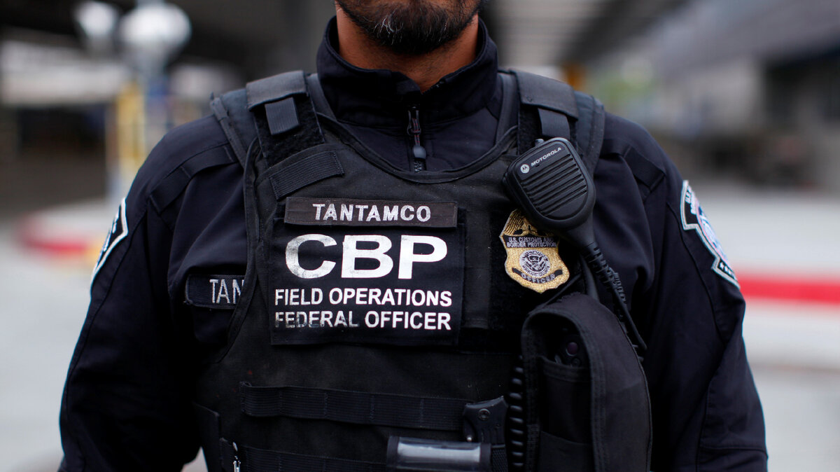Us custom. Таможенно-Пограничная служба США. U.S. Customs and border Protection. Пограничная служба США. Таможенная служба США.