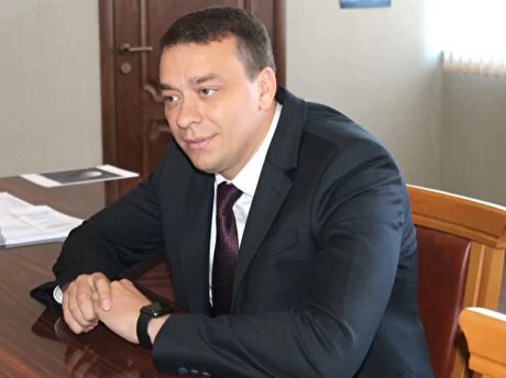 Владимир Халюзин 