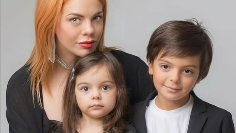 Анастасия Стоцкая встретила Новый год с детьми и новым возлюбленным.  Анастасия Стоцкая, бывшая когда-то протеже короля отечественной поп-музыки, сейчас в разводе.
