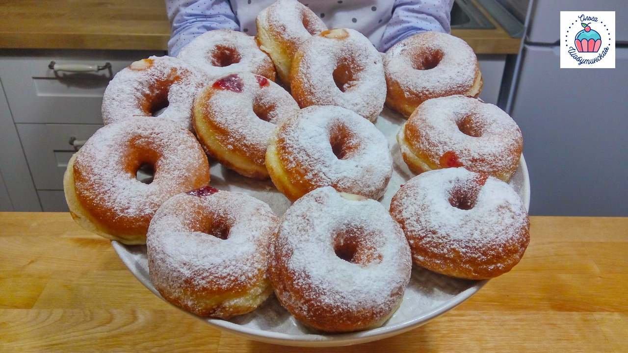 Воздушные пончики с заварным кремом или джемом, показываю как легко их  приготовить дома